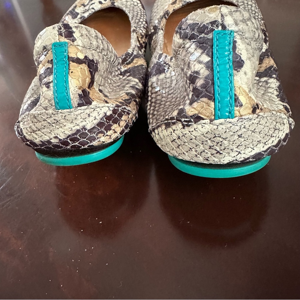 Tieks SAND SNAKE Ballet Flat Size 8 Very Good Preowned Condition - Picture 3 of 4